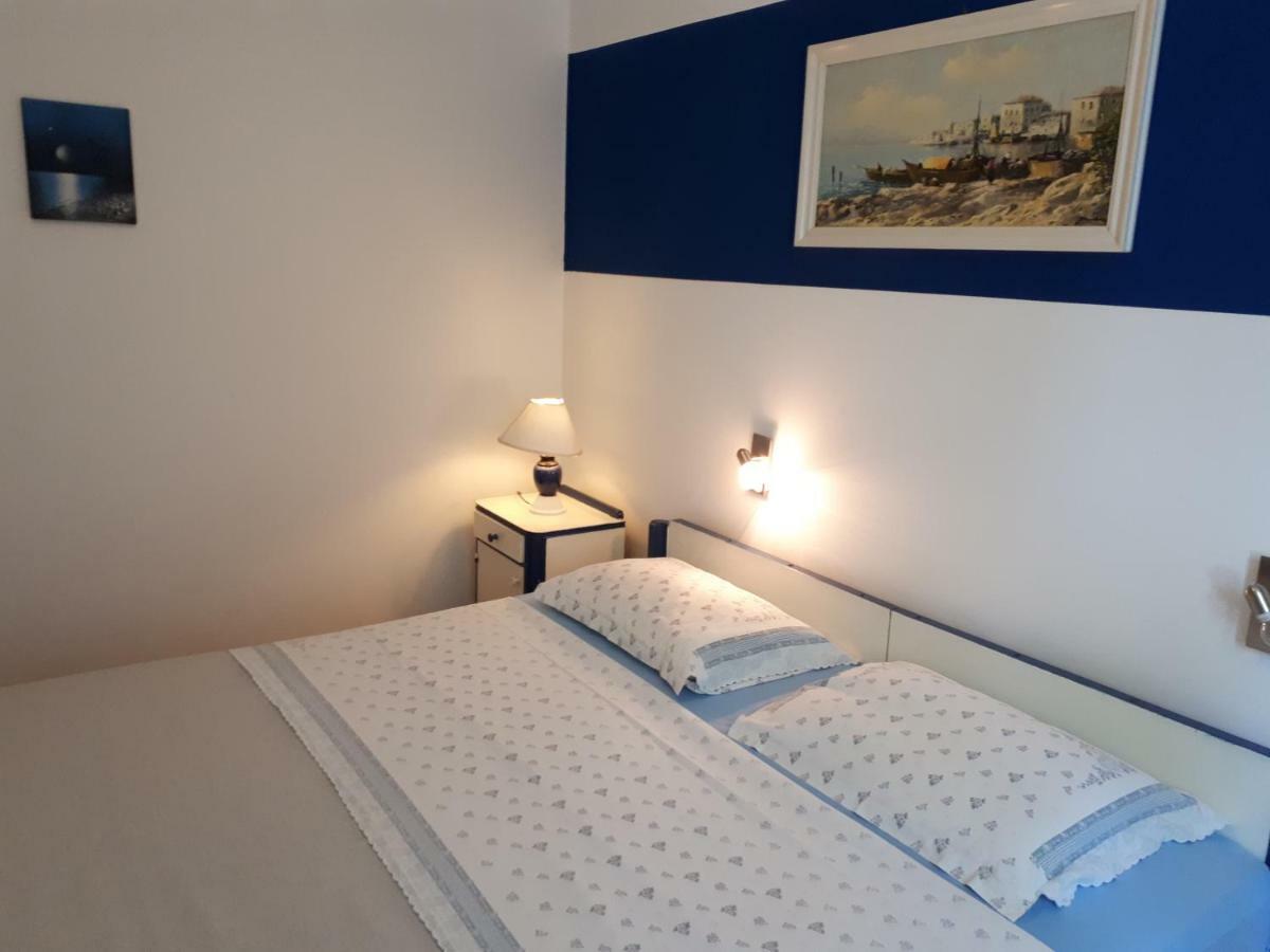 Apartmani Matas Petrčane Extérieur photo