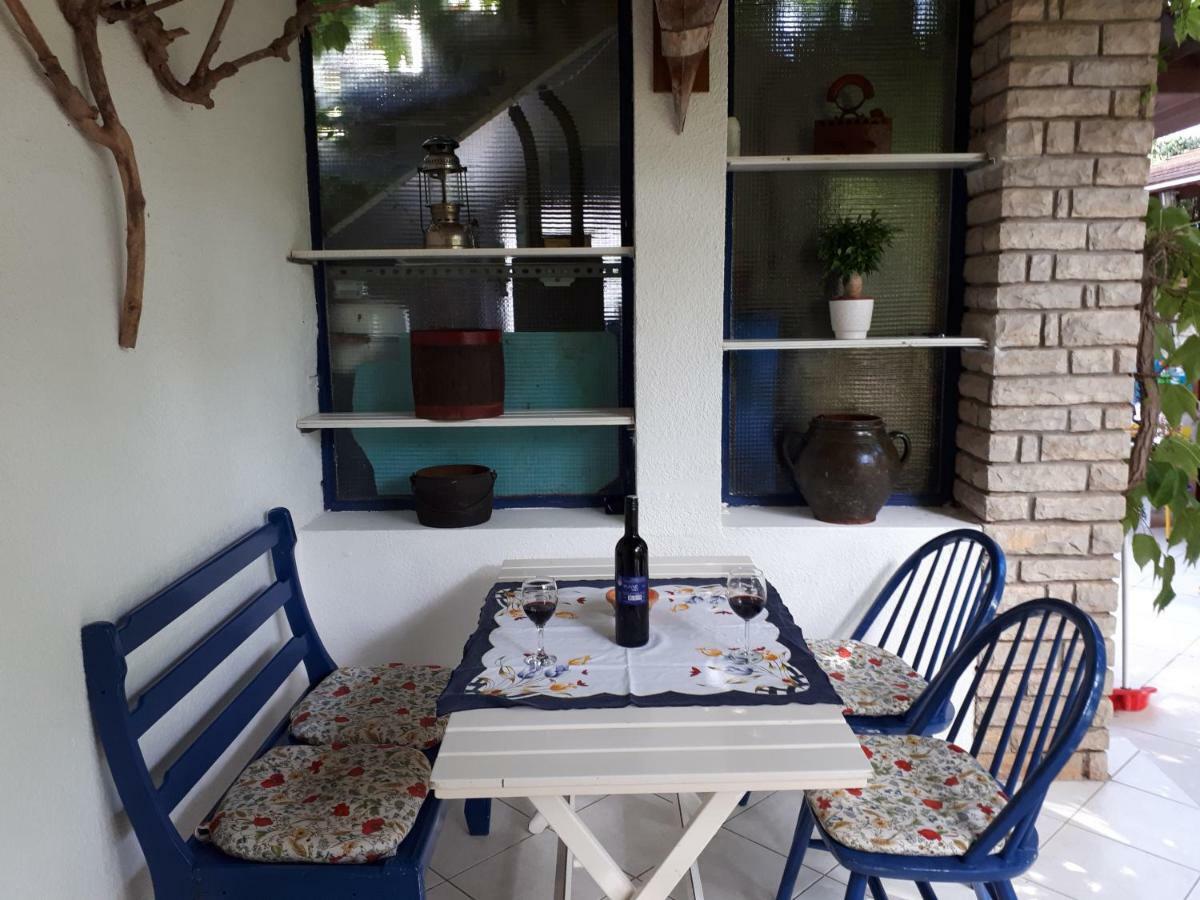 Apartmani Matas Petrčane Extérieur photo